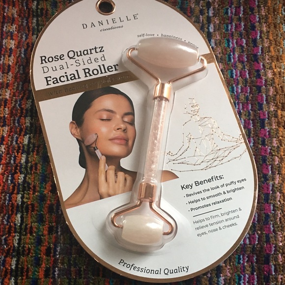 NRFB Rose Quartz (Crystal of Unconditional Love) Dual-Sided Facial Rolle… - Picture 2 of 7